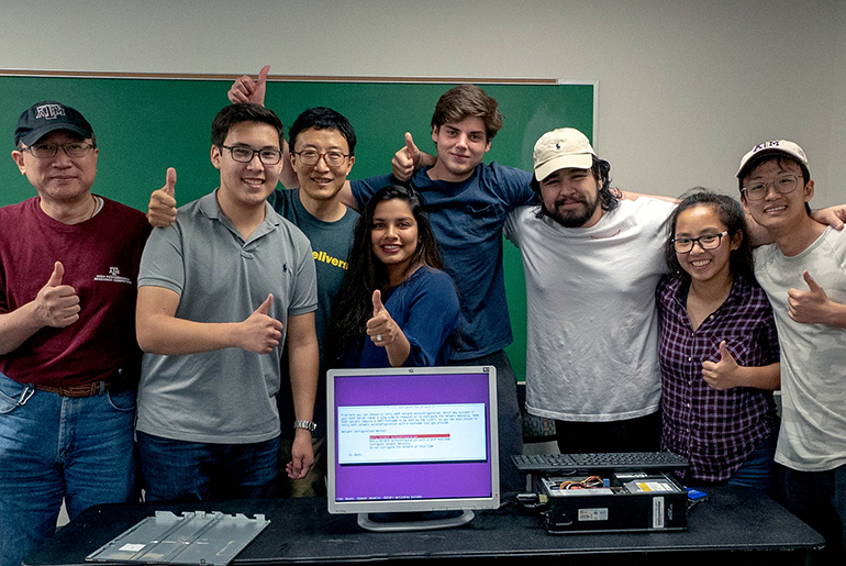 A group photo of Supercomputing Team.