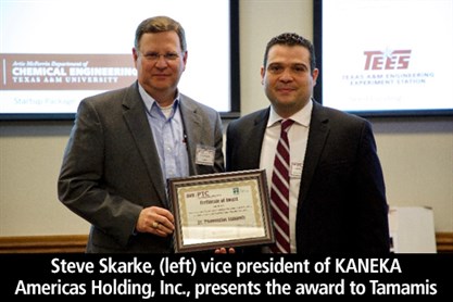 Steve Skarke, VP of KANEKA Americas Holding, Inc., presenting an award to Tamamis
